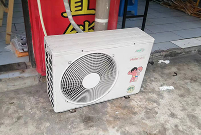 乌什空调突然不制冷只吹自然风怎么办？